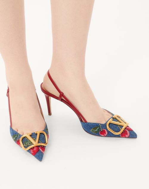 Valentino Garavani - Décolleté Slingback Vlogo Signature In Denim Con Ricamo Cherryfic 80mm - Denim/multicolor - Donna - Décolleté E Slingbacks